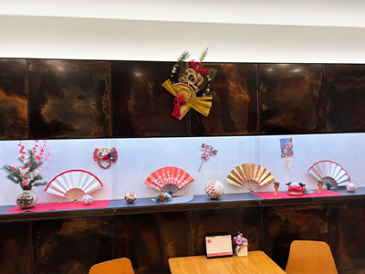 エントランスの正月飾りの様子